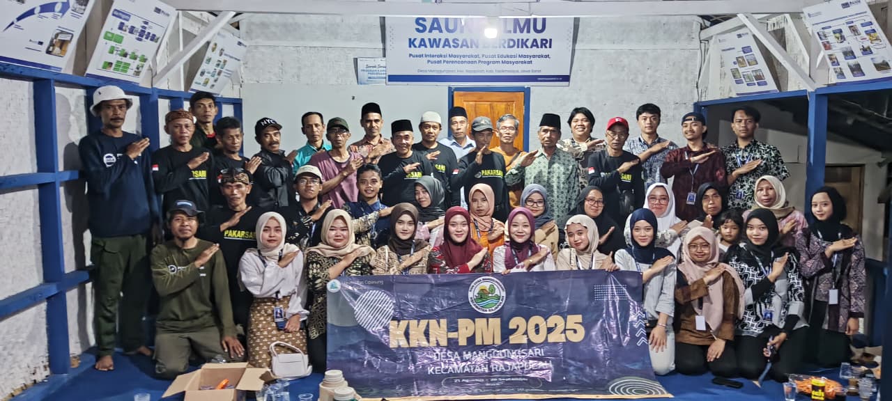 Sinergi Saung Ilmu dan Mahasiswa UNCIP, Manggungsari Kuatkan Ekonomi dan Pendidikan Warga