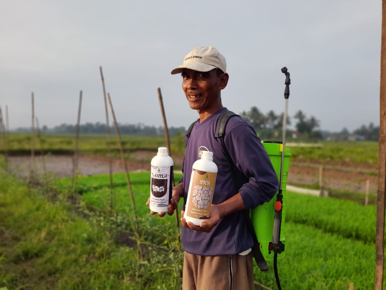 Dari Ladang Lama ke Jalan Baru: Perjalanan Enceng menjadi Petani Organik