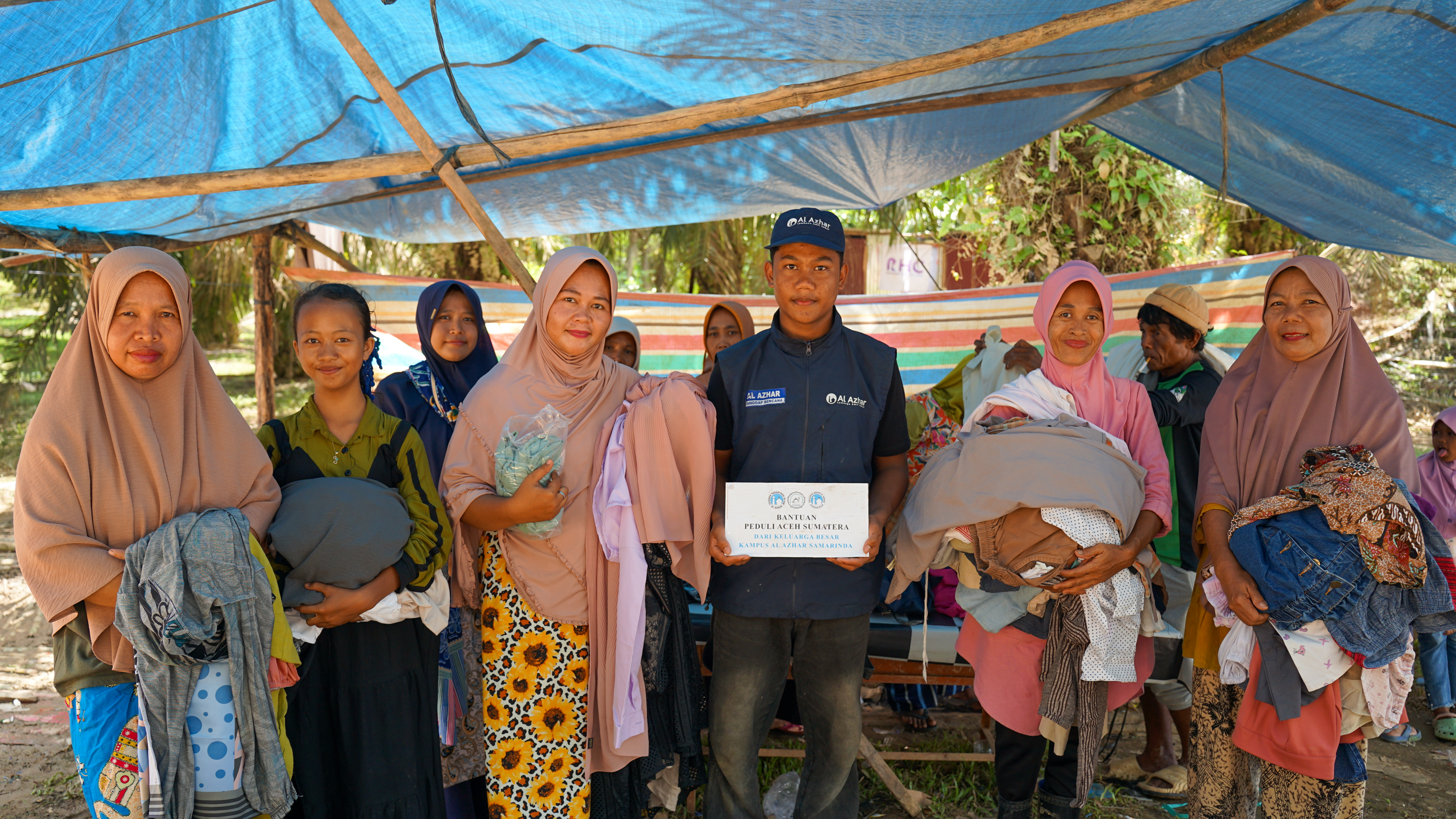 Bantuan dari Berbagai Daerah Terus Mengalir bagi Warga Terdampak Banjir Bandang di Aceh Tamiang