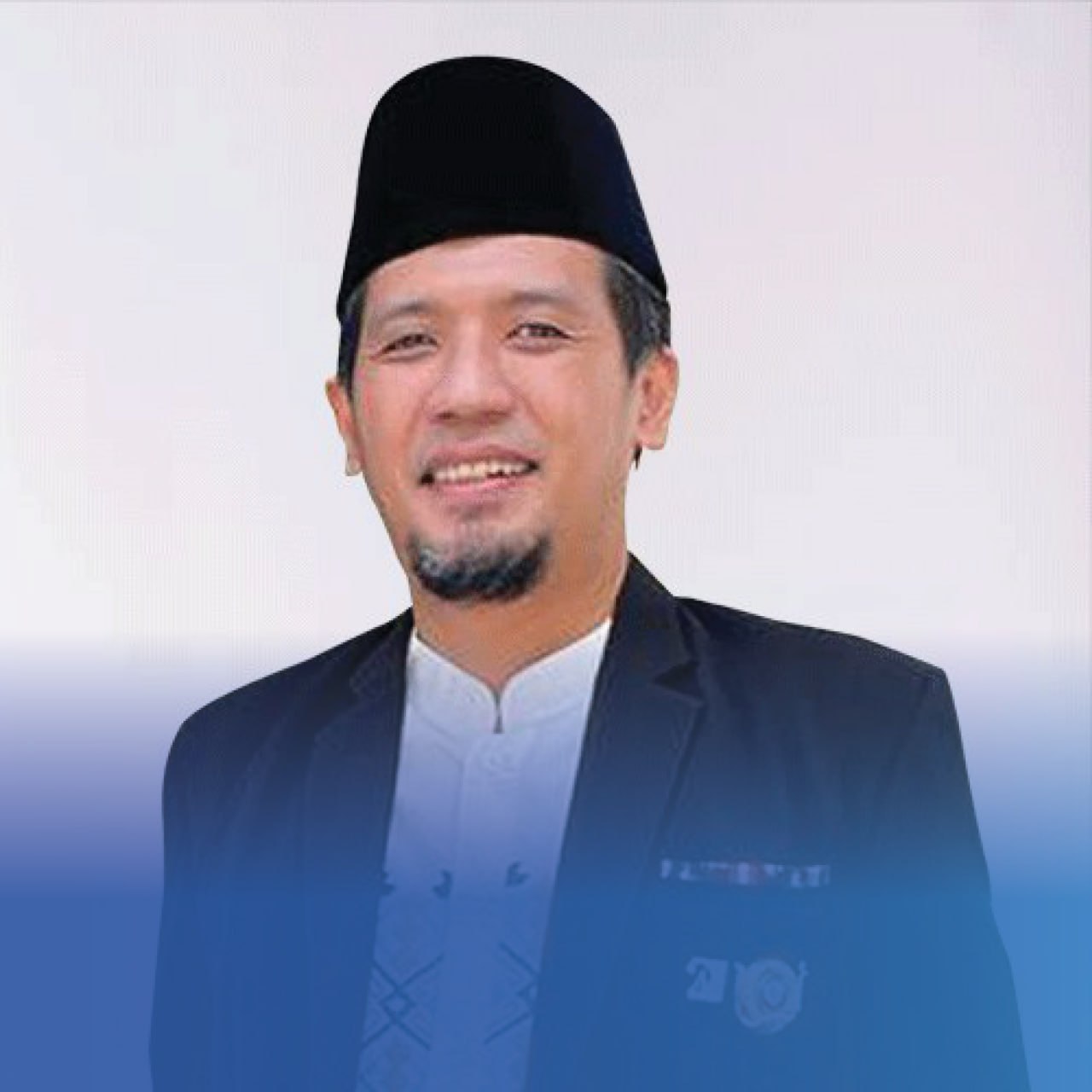 KH. Abdullah Hakam Shah, Lc., M.A., M.Phil.